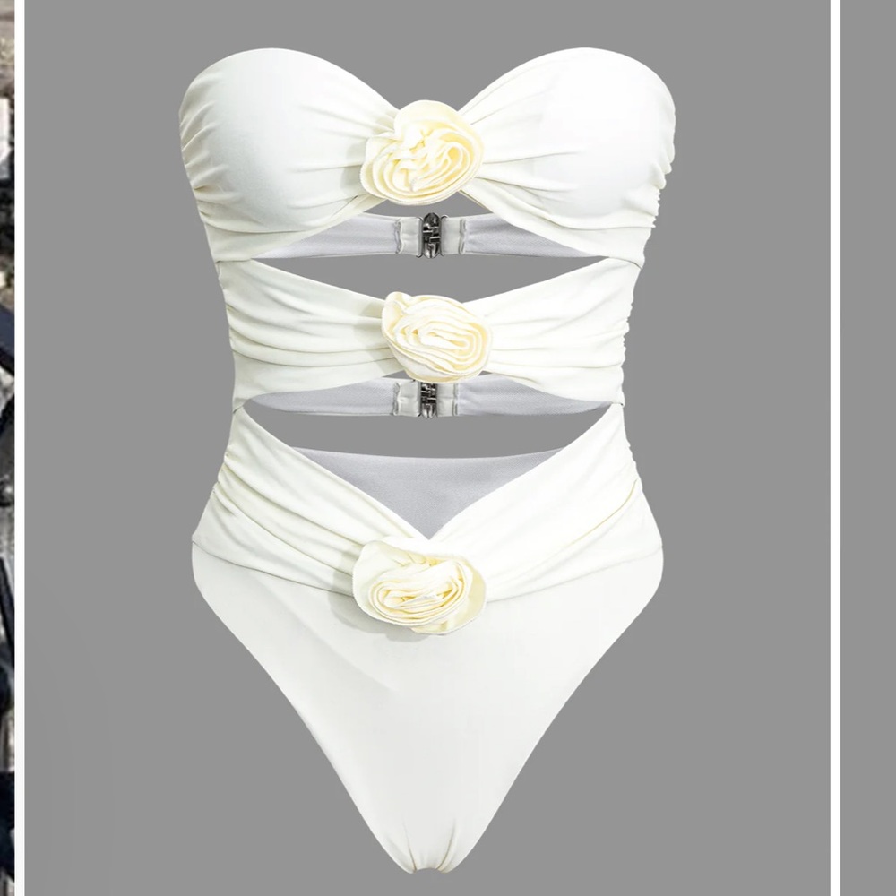 3D Flower cut out One piece Swimsuit